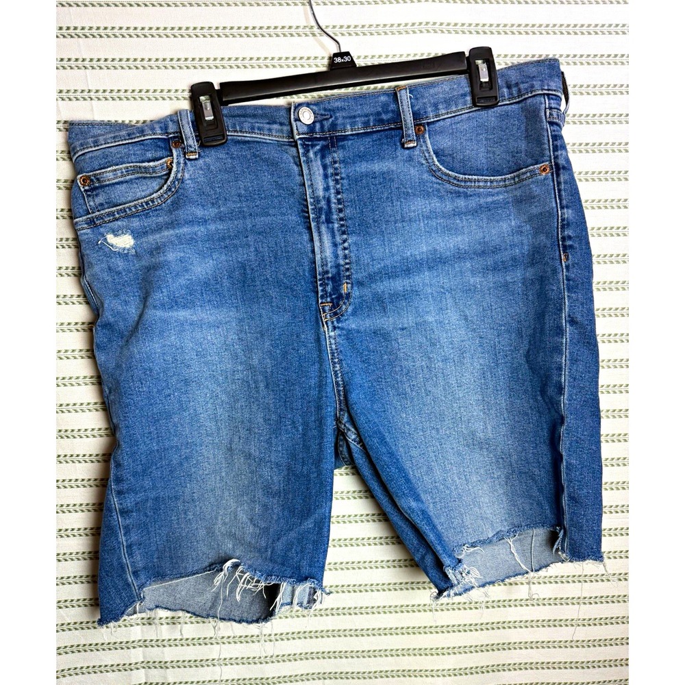 GAP Cigarette High Rise Slim Cut Off Denim Shorts Blue 34W 7" Inseam